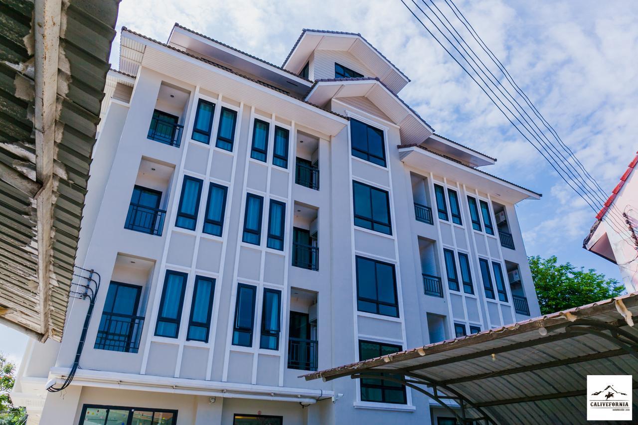 Calivefornia 2016 Hotel Chiang Rai Exterior photo