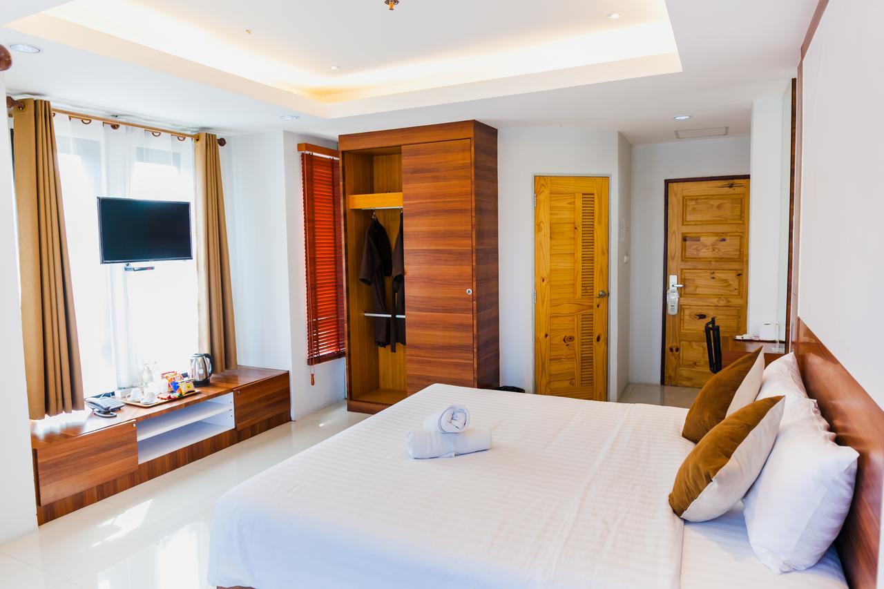 Calivefornia 2016 Hotel Chiang Rai Exterior photo